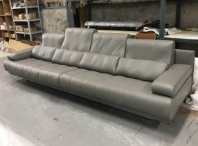Ghế sofa văng bọc da phòng khách - AT94