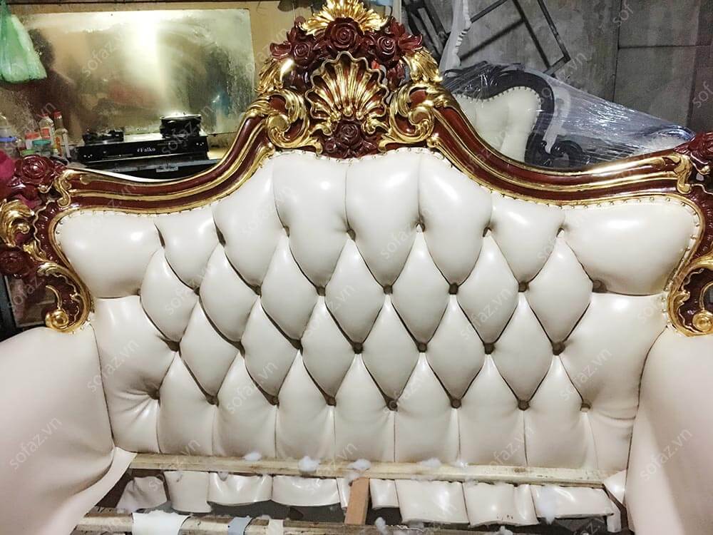 bo-ghe-sofa-co-dien-ma-vang-cao-cap