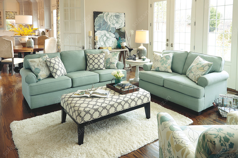 Sofa cổ điển là sự lựa chọn hoàn hảo cho phòng khách của bạn. Chất liệu vải cao cấp được sử dụng để tạo nét đẹp cổ điển và sang trọng cho không gian sống của bạn. Hãy thưởng thức hình ảnh về những chiếc sofa phòng khách cổ điển này để có được sự trải nghiệm tuyệt vời.